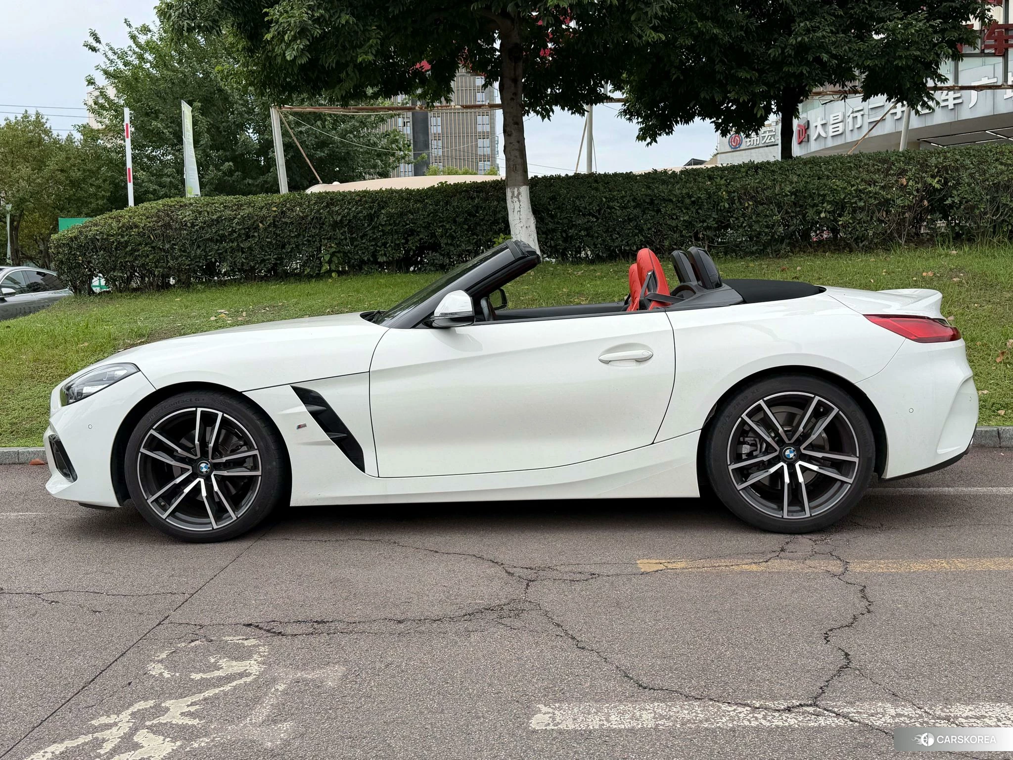 BMW Z4 2021 Белый из Китая, фото 3