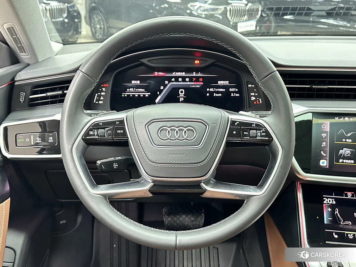 Audi A7L id 4499036 из Китая 12
