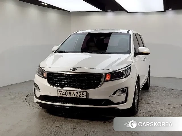 Kia The New Carnival id 3619162 из Кореи 12