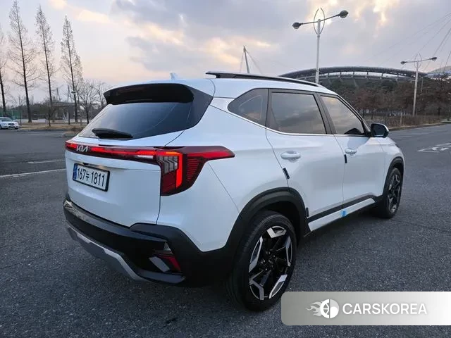 Kia The New Seltos id 3696450 из Кореи 12