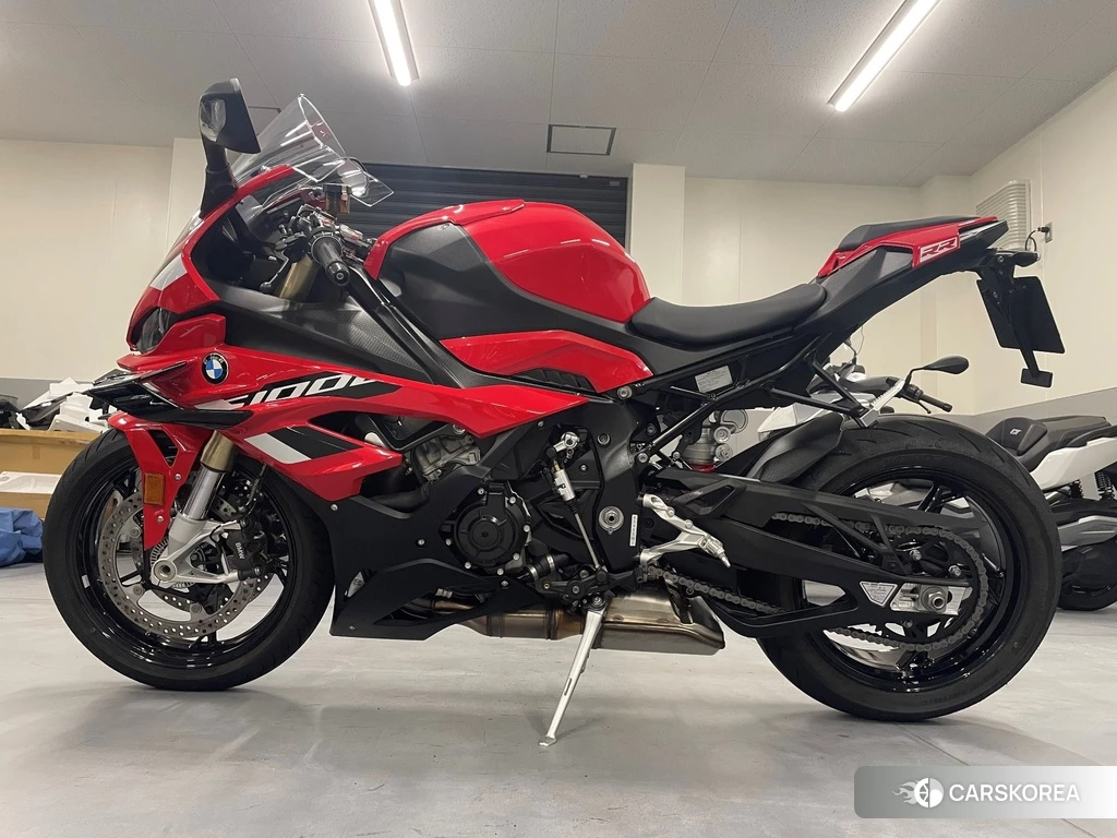 Проданный BMW S1000RR 2023 из Японии