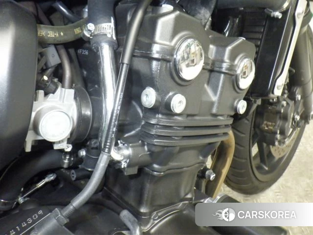 Engine photo
