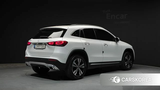 Mercedes-Benz GLA - Class H247 id 4396728 из Кореи 12