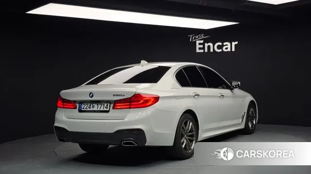 BMW 5 Series (G30) id 3608432 из Кореи 12