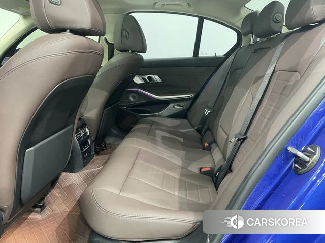 BMW 3 series id 4265704 из Китая 12