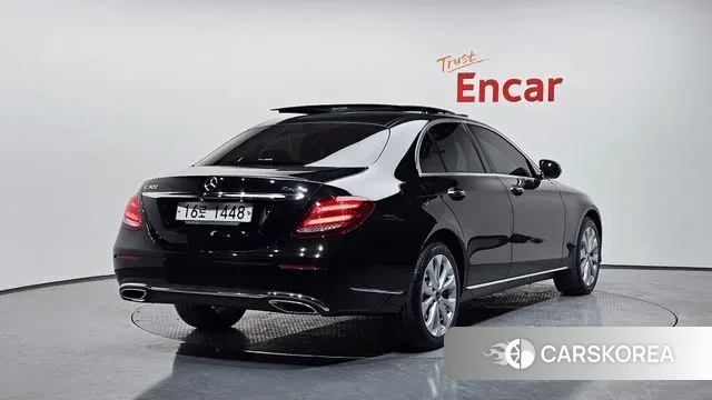 Mercedes-Benz E-Class W213 id 3479920 из Кореи 12