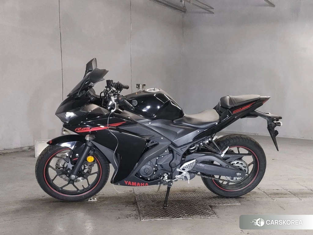 Проданный Yamaha YZF-R25 2015 из Японии, фото 2