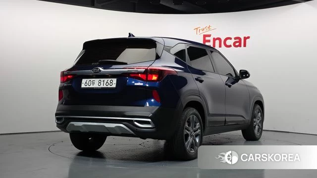 Kia Seltos id 4693749 из Кореи 12