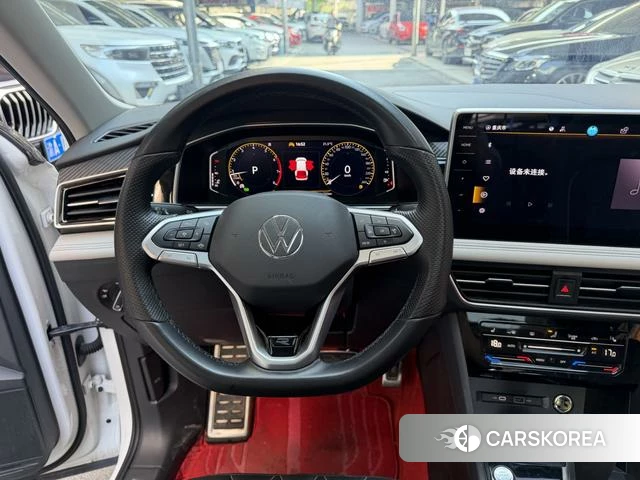 Volkswagen Tiguan L id 4275745 из Китая 12
