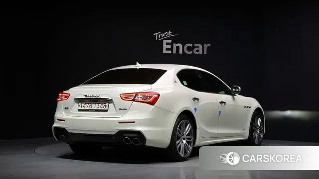 Maserati Ghibli id 3612266 из Кореи 12