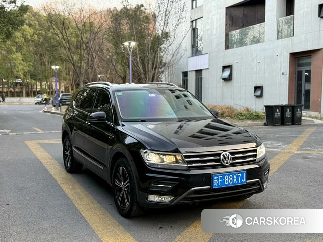 Volkswagen Tiguan L 2019 Черный из Китая, фото 2