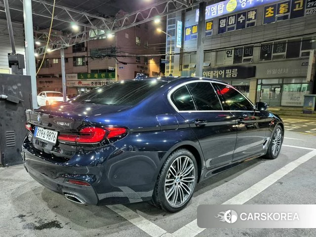 BMW 5 Series (G30) id 4447161 из Кореи 9