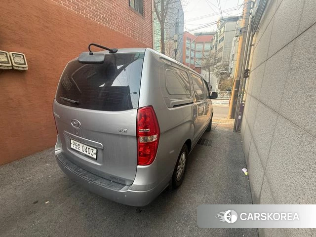 Hyundai The New Grand Starex 2018 Серебристо-серый из Кореи, фото 2