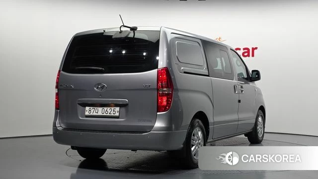 Hyundai The New Grand Starex id 4197263 из Кореи 12