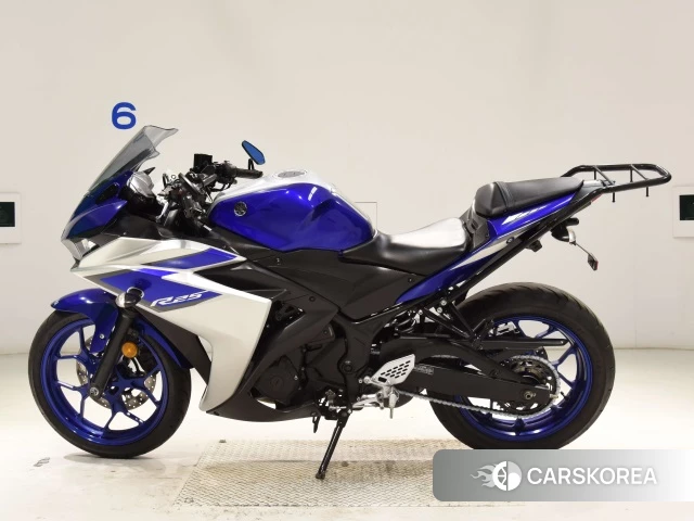 Yamaha YZF-R25 2015 из Японии