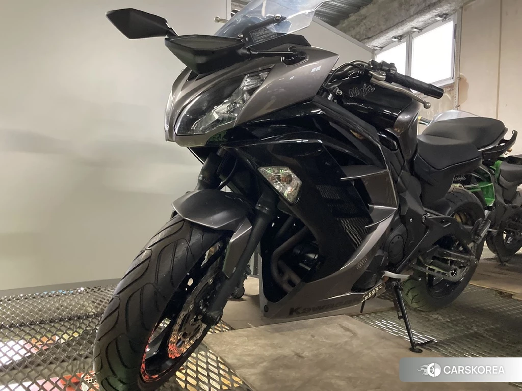 Проданный Kawasaki Ninja 400-2 2017 из Японии, фото 2