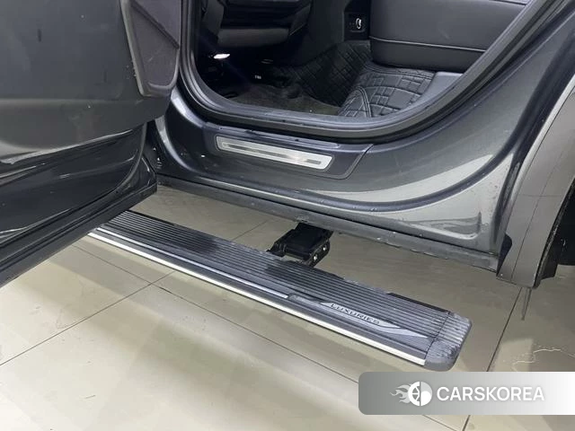 Audi Q5L Sportback id 3927133 из Китая 10