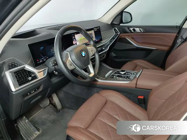 BMW X7 2025 Черный из Китая, фото 5
