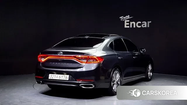 Hyundai Grandeur IG id 3024249 из Кореи 12