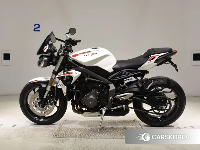 Triumph STREET TRIPLE 765 S 2022 из Японии
