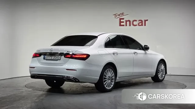 Mercedes-Benz E-Class W213 id 3473713 из Кореи 12