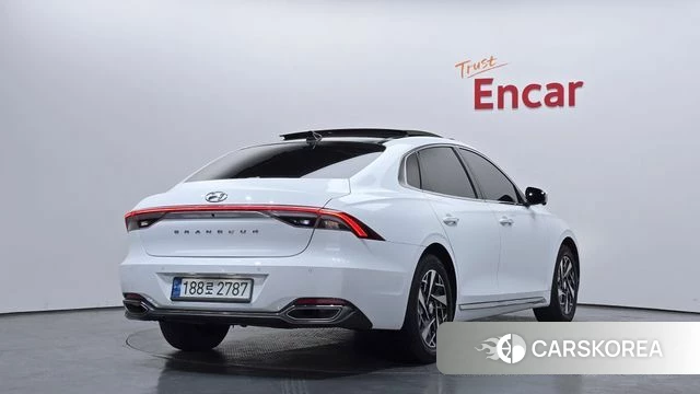 Hyundai The New Grandeur IG Hybrid id 3865172 из Кореи 12