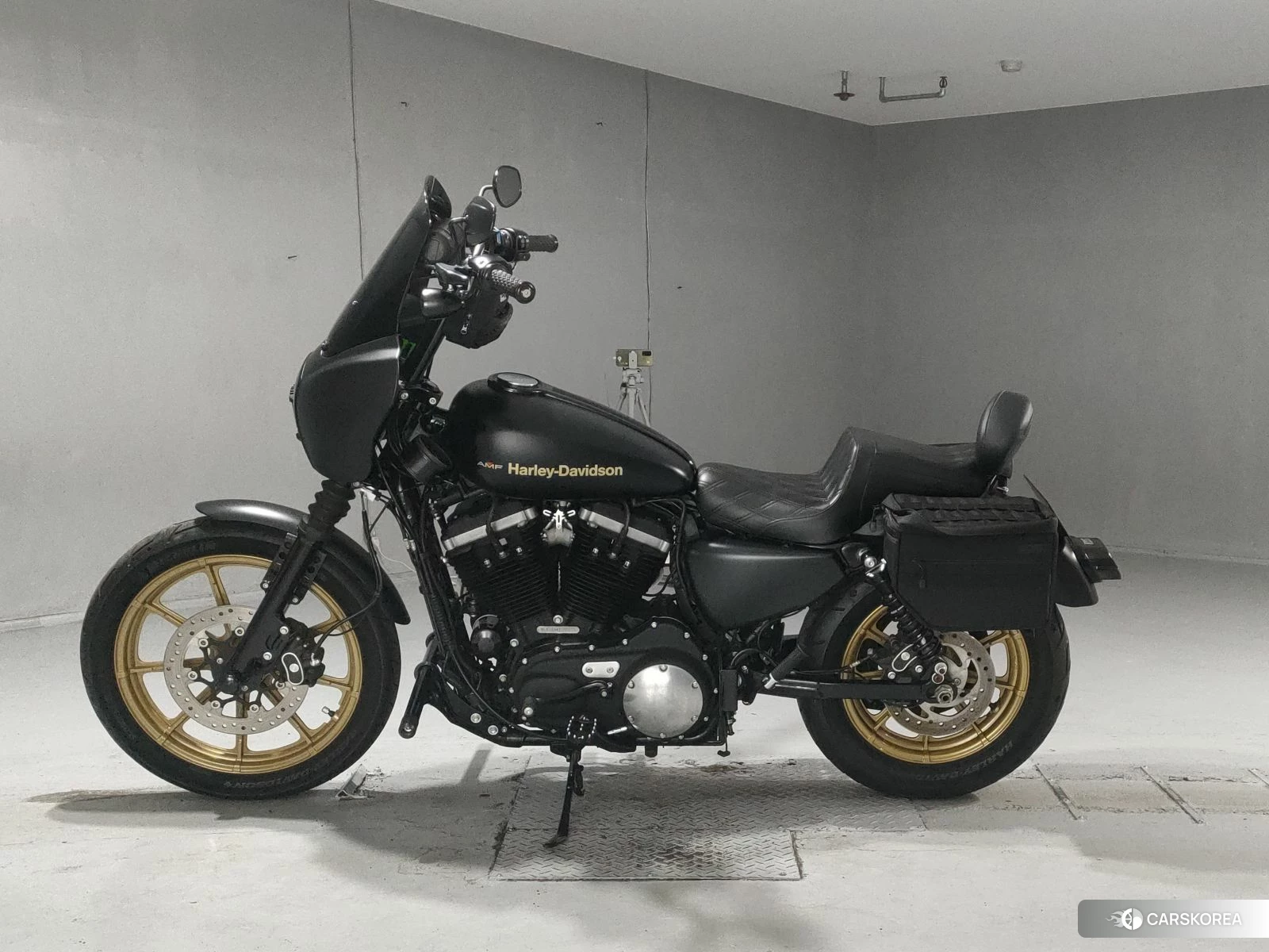 Harley-Davidson Sportster XL883N 2017 из Японии, фото 3