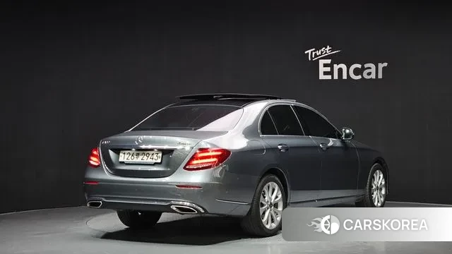 Mercedes-Benz E-Class W213 id 3429041 из Кореи 12