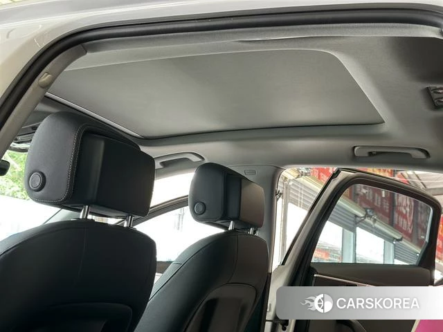 Audi A4L 2021 Белый из Китая, фото 4