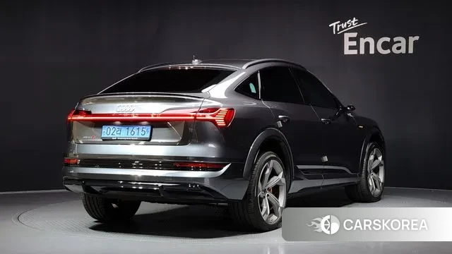 Audi e-Tron id 3212288 из Кореи 12