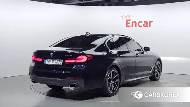 BMW 5 Series (G30) id 3155562 из Кореи 12