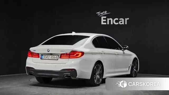 BMW 5 Series (G30) id 2940983 из Кореи 12