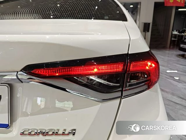 Toyota Corolla id 4220562 из Китая 12