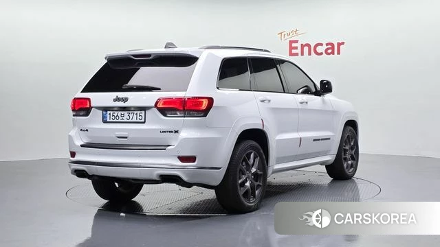 Jeep Grand Cherokee id 3866679 из Кореи 12