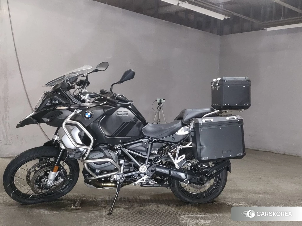 Проданный BMW R1250GS ADVENTURE 2021 из Японии, фото 2