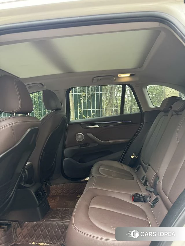 BMW X1 2021 Белый из Китая, фото 2