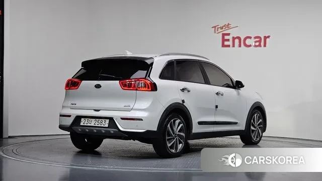 Kia Niro id 3429589 из Кореи 12