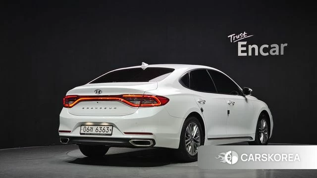 Hyundai Grandeur IG id 4632999 из Кореи 12