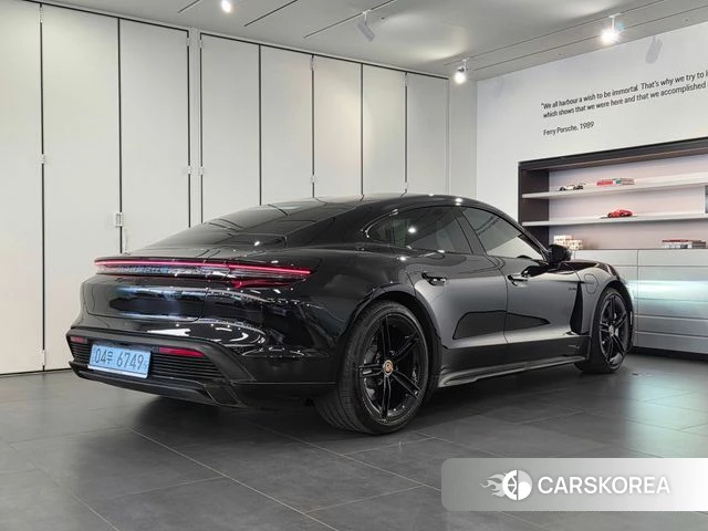 Porsche Taycan 2025 Черный из Кореи, фото 4