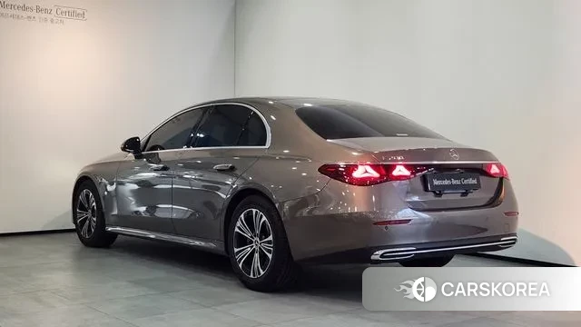 Mercedes-Benz E-Class W214 id 3614441 из Кореи 12