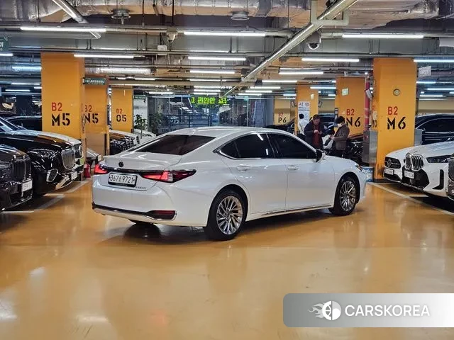 Lexus ES300h 7th generation id 3731924 из Кореи 10