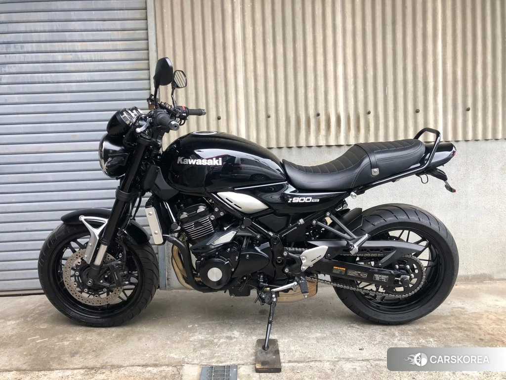Проданный Kawasaki Z900RS 2019 из Японии, фото 2