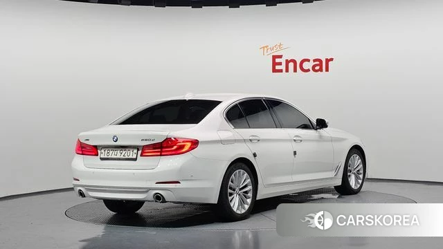 BMW 5 Series (G30) id 4717404 из Кореи 12