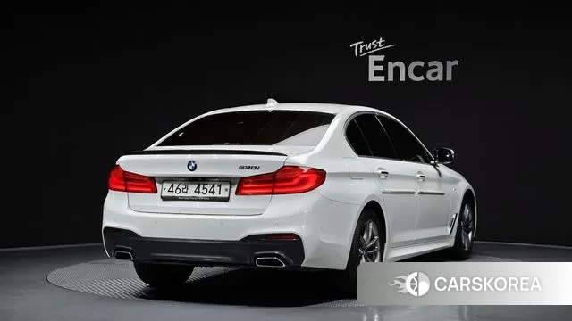 BMW 5 Series (G30) id 3014087 из Кореи 12