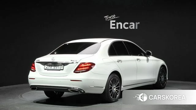 Mercedes-Benz E-Class W213 id 3966403 из Кореи 12