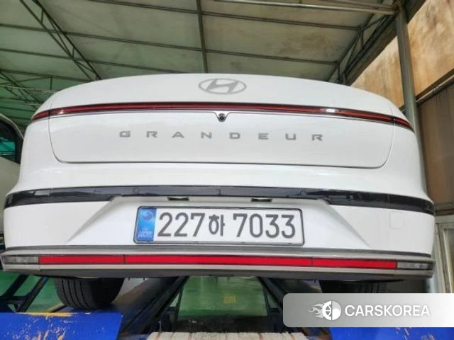 Hyundai Grandeur Hybrid (GN7) 2025 Белый из Кореи, фото 2