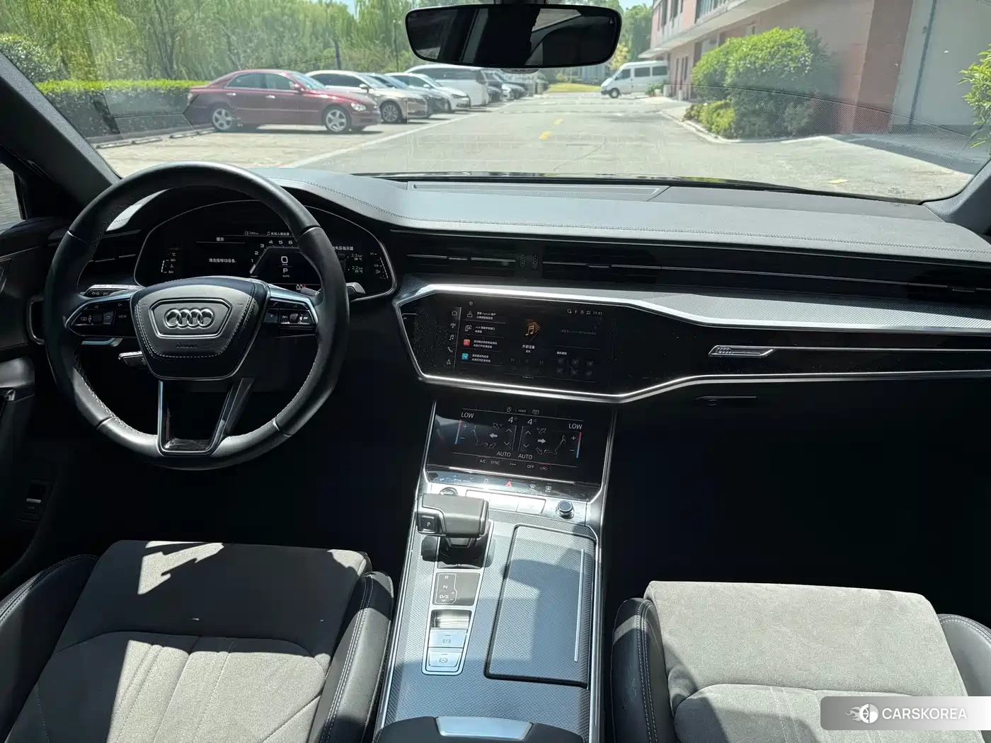 Audi A6L id 4547322 из Китая 8