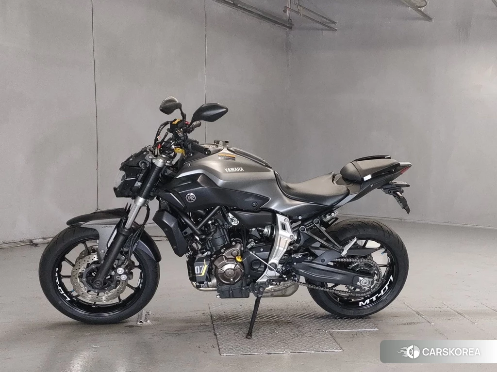 Проданный Yamaha MT-07 id 4169730 из Японии