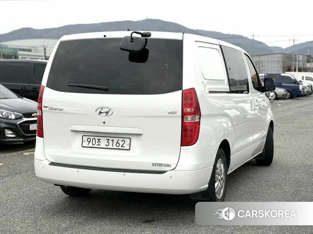 Hyundai The New Grand Starex id 3792478 из Кореи 12