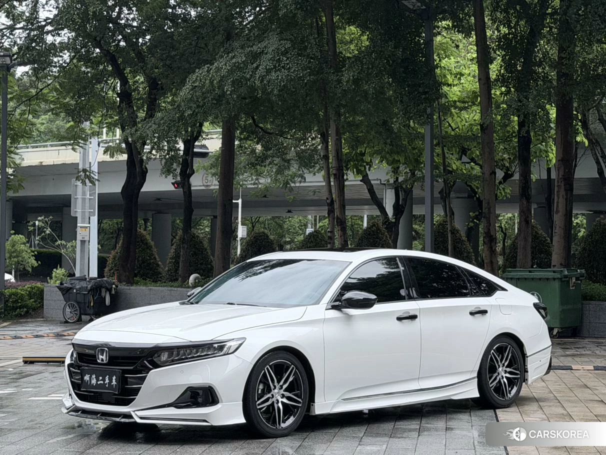 Honda Accord 2021 Белый из Китая, фото 3